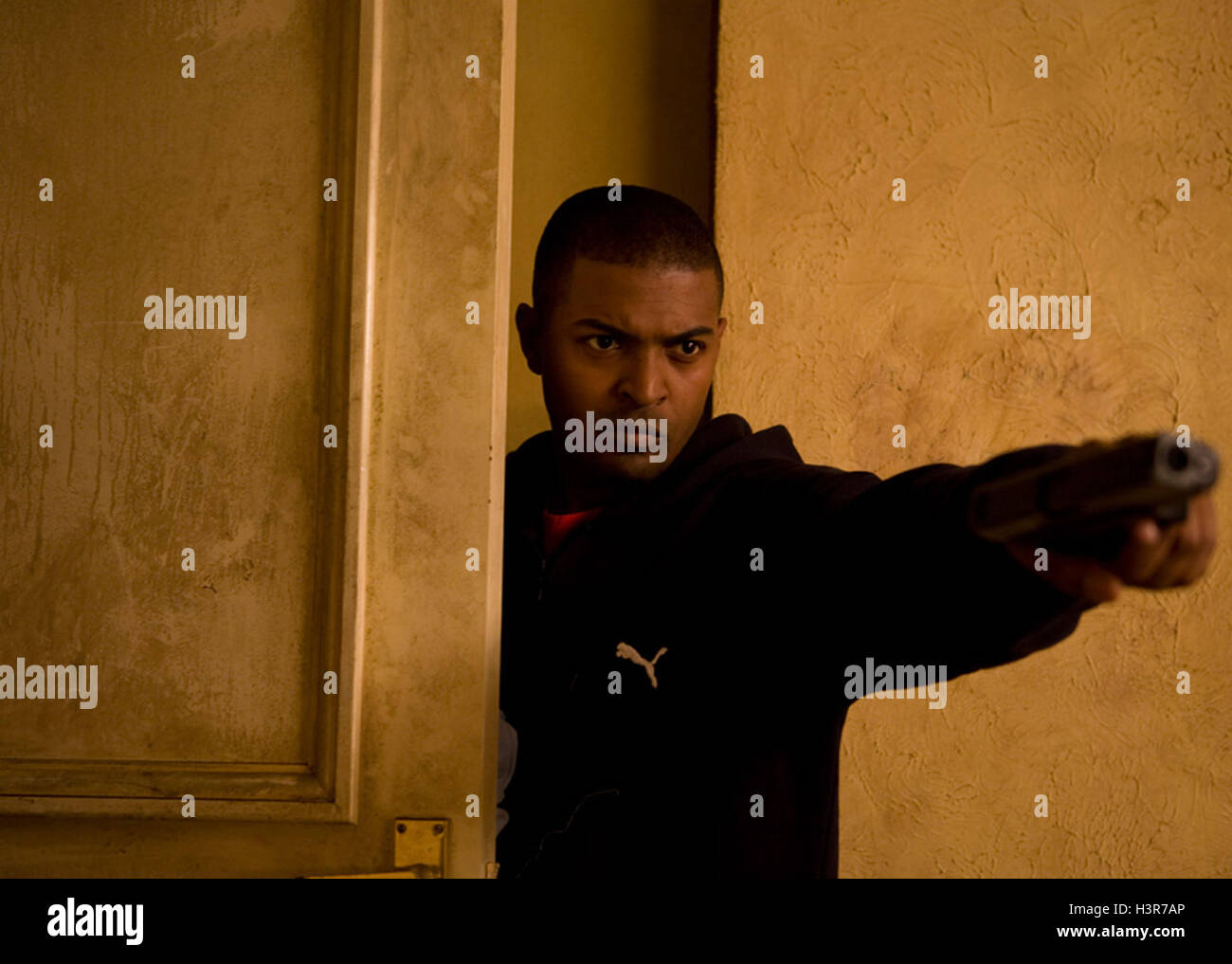 L'ÂGE ADULTE (2008) NOEL CLARKE NOEL CLARKE (DIR) COLLECTION MOVIESTORE LTD Banque D'Images