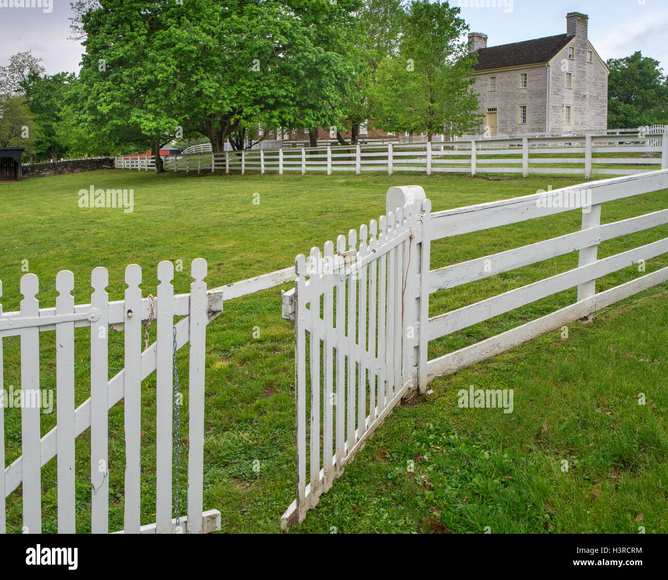 Harrodsburg, Kentucky : vue sur le Shaker Village de Pleasant Hill Banque D'Images