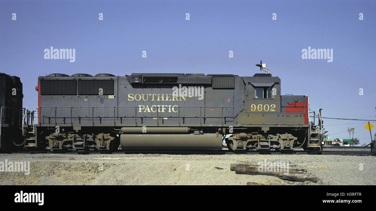 Les USA, la Californie, la locomotive diesel (GP), 60 locomotives diesel, steppe, passage, Banque D'Images