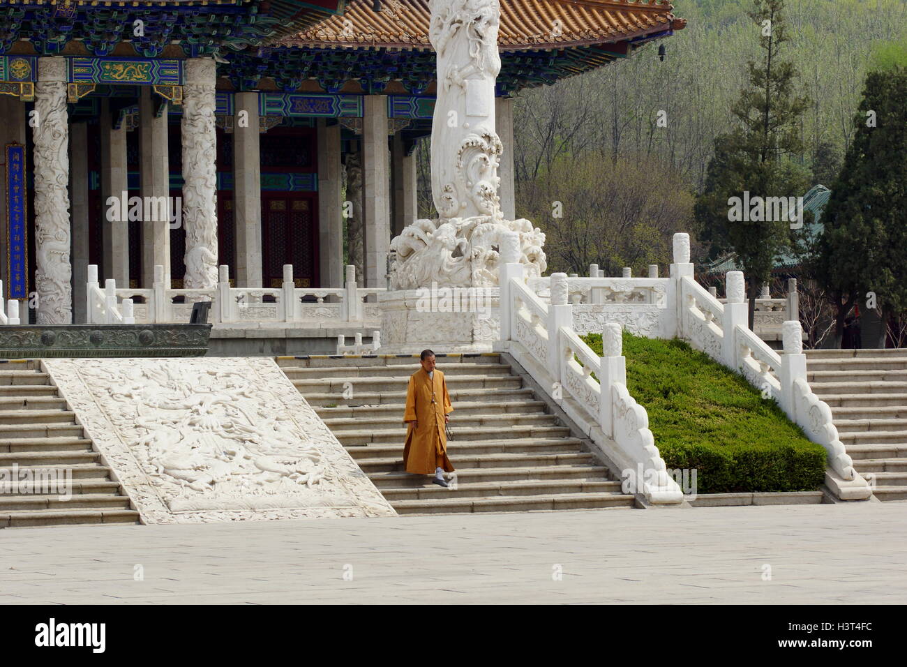 Jardin de Bouddha de Jade. Bouddha de Jade Palace. Anshan, province de Liaoning, Chine. Banque D'Images