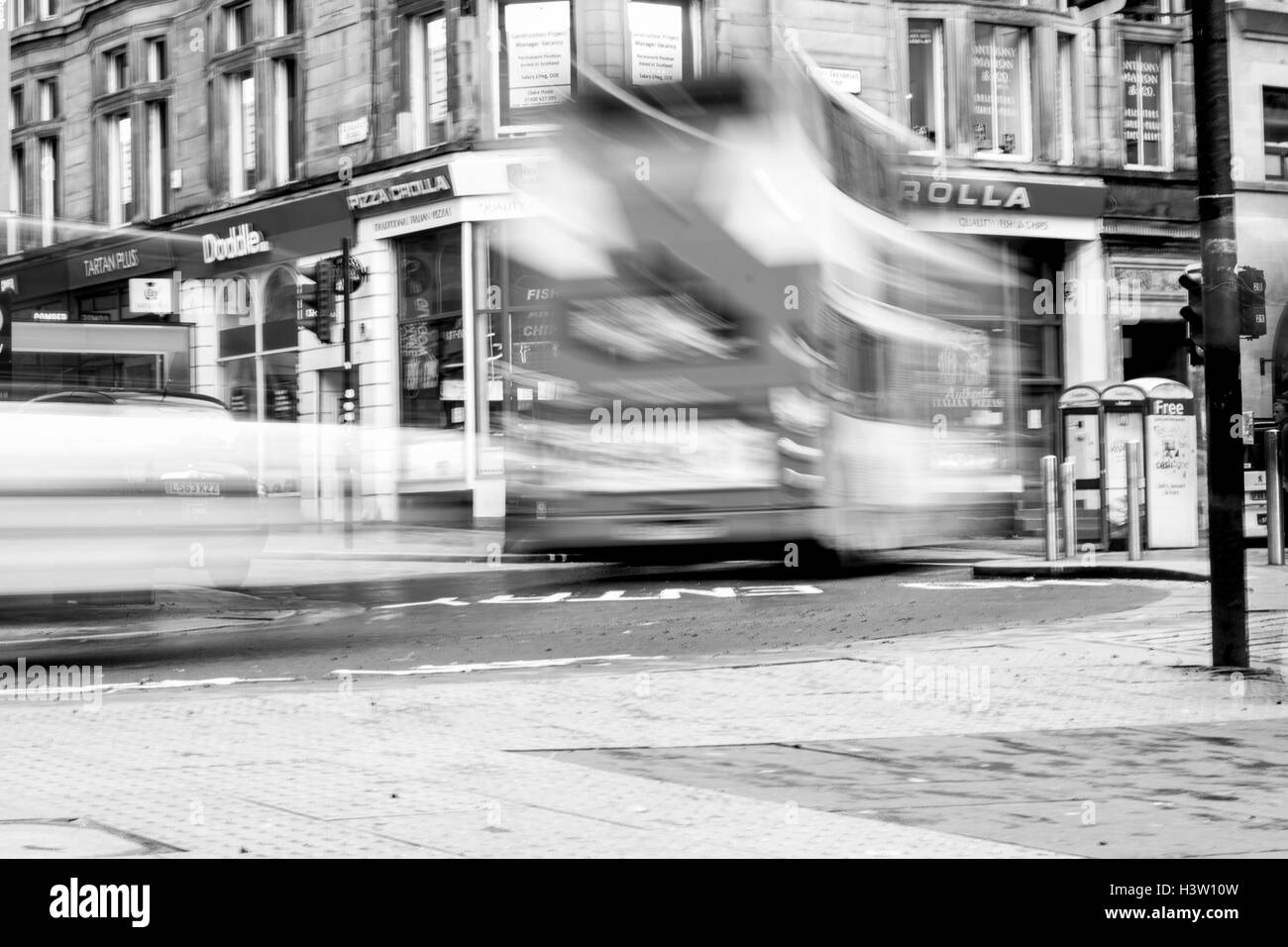 Street Photography, Film, l'heure de pointe, la ville, la circulation, Glasgow, Ecosse, Banque D'Images