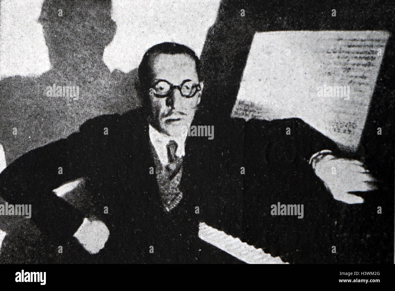Photographie d'Igor Stravinski (1882-1971), un compositeur russe, pianiste et chef d'orchestre. En date du 20e siècle Banque D'Images