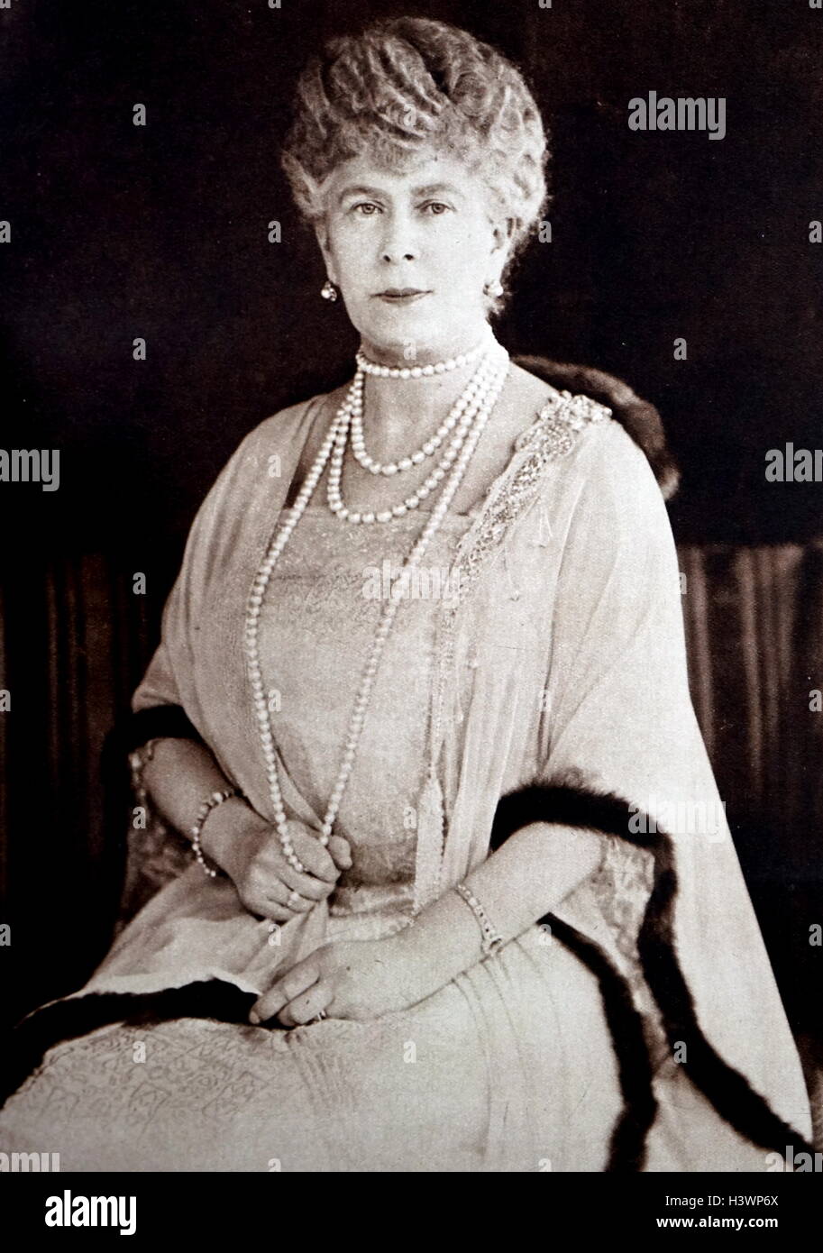 Photographie de la Reine Mère (1900-2002) épouse du roi George VI et la mère de la reine Elizabeth II et de la princesse Margaret, comtesse de Snowdon. En date du 20e siècle Banque D'Images