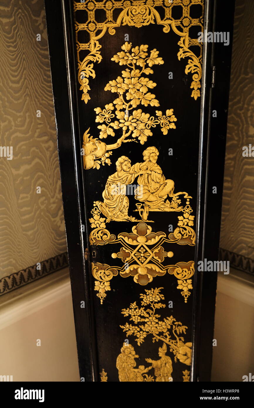 Laqué chinois noir et l'or, l'écran du 18ème siècle Banque D'Images