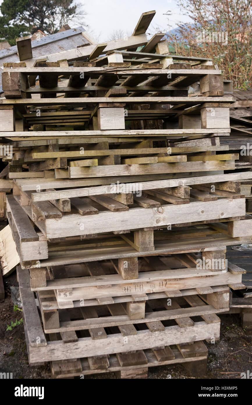 palette-en-bois-cass-banque-de-photographies-et-d-images-haute