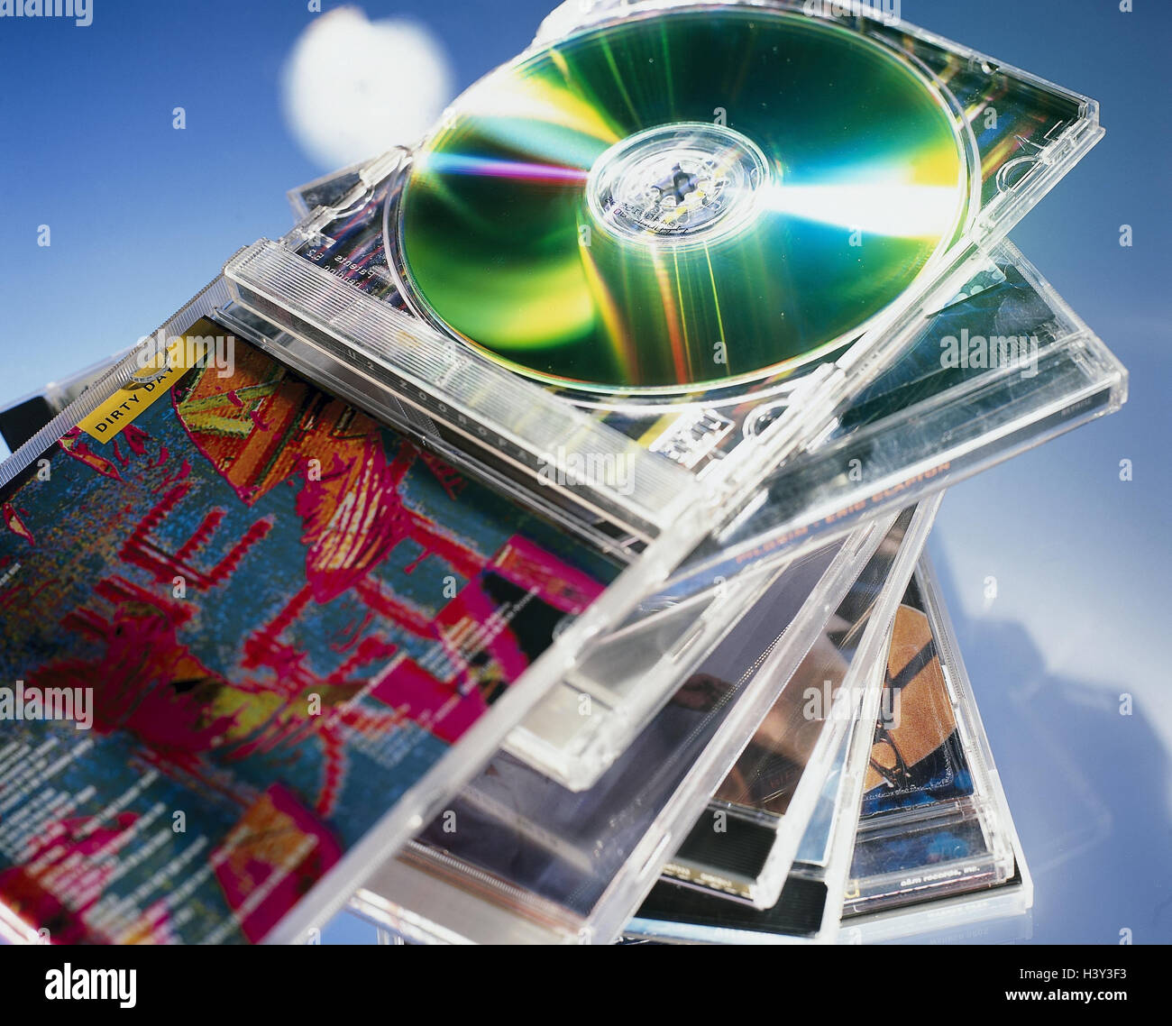 CD, livre audio, CD-ROM, disque compact, disque compact, DVD, support de données, supports de stockage, le ton d'informations, support sonore, les logiciels, les services de la radio-CD, conte, histoire, photographie de produits, still life Banque D'Images