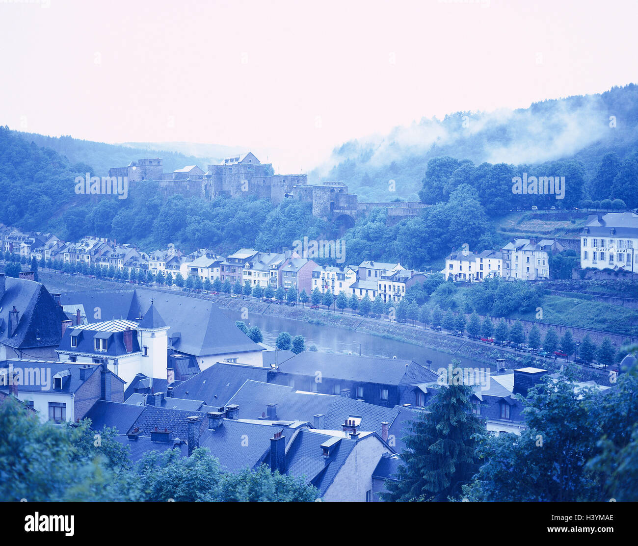 Bouillon belgium castle Banque de photographies et d’images à haute