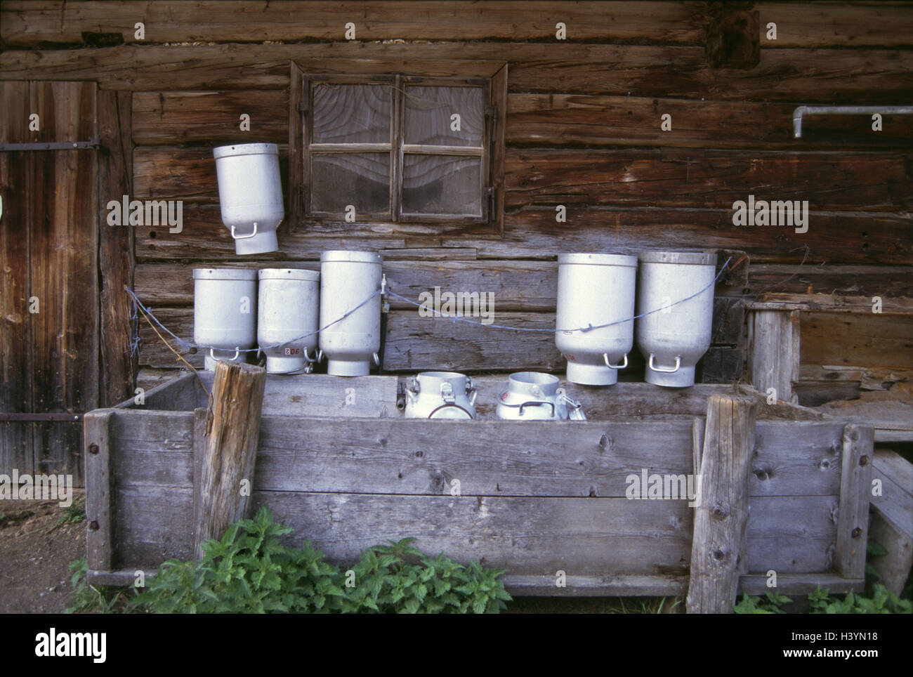 Autriche, Salzbourg, Salzbourg, ville radian, ALP, pots lactée, Europe, de l'habitant du Pays de Salzbourg, ferme, maison, maison en bois, de la production, le lait, la production lactée lactée, l'économie, de l'agriculture, de l'économie, à l'extérieur, Ti2 Banque D'Images