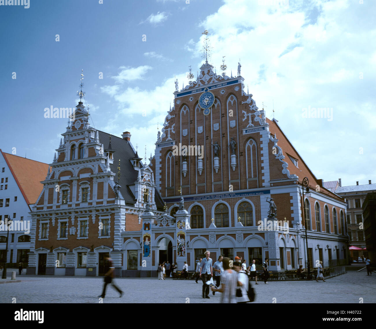 La Lettonie, Riga, tête noire chambre, passant, l'Europe, au nord-est, en Europe, les pays baltes, états baltes, ville, capitale, ville, centre-ville, place d'intérêt, de la construction, en 1941, brûlé, reconstruit, 2 étages, style architectural, le gothique, l'architecture, Banque D'Images