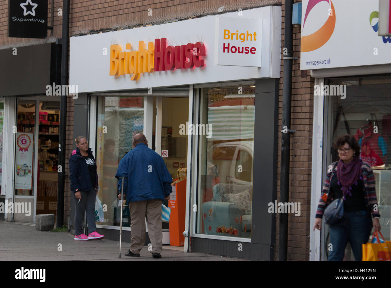 BrightHouse, louer à propre magasin de vente, accueil et électronique les appareils domestiques, et les ventes de meubles de maison, Walthamstow High Street Banque D'Images