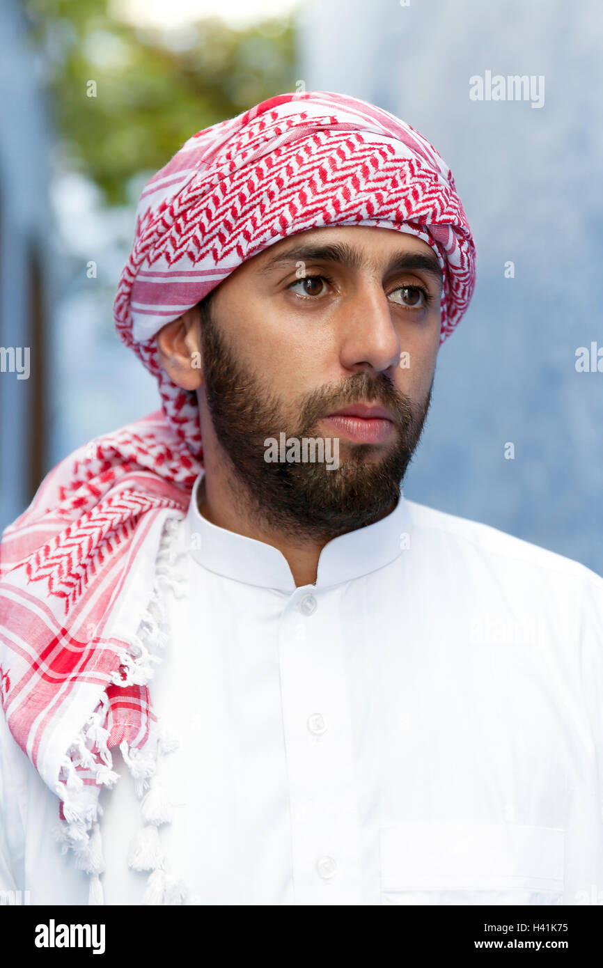 Jeune homme arabe Banque D'Images