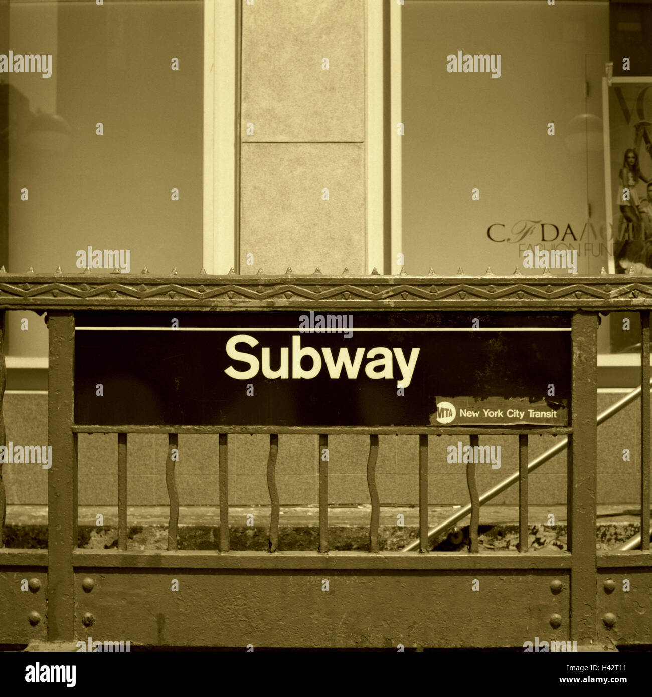 USA, New York City, balustrade, signer, métro, Banque D'Images