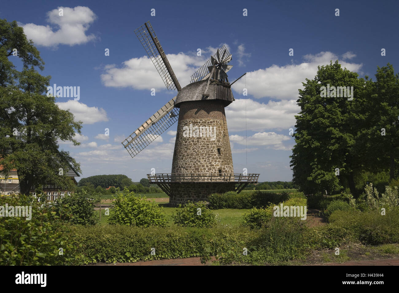 L'Allemagne, en Rhénanie du Nord-Westphalie, Eickhorst, moulin à vent, éolienne, énergie, technologie, moulin, bâtiment, structure, remblai Dutchman, smock mill, Mühlenstrasse, point d'intérêt, Banque D'Images