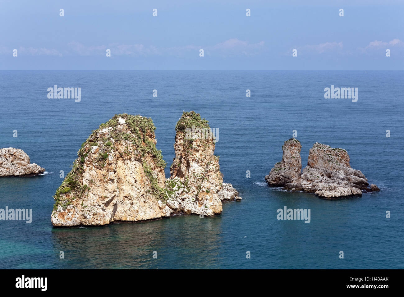 Italie, Sicile, Scopello, littoral, aiguilles, la bile, la mer, le sud de l'Europe, l'Europe, de roche, de la bile, rocky coast, horizon, le paysage, la mer Méditerranée, des pierres, de l'eau, vue, Banque D'Images