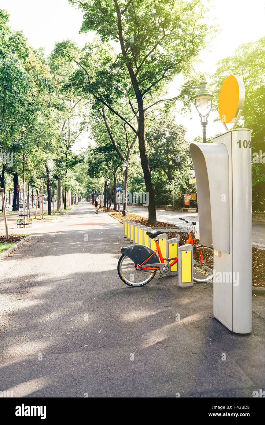 Location de vélos dans la station park, Vienne, Autriche Banque D'Images