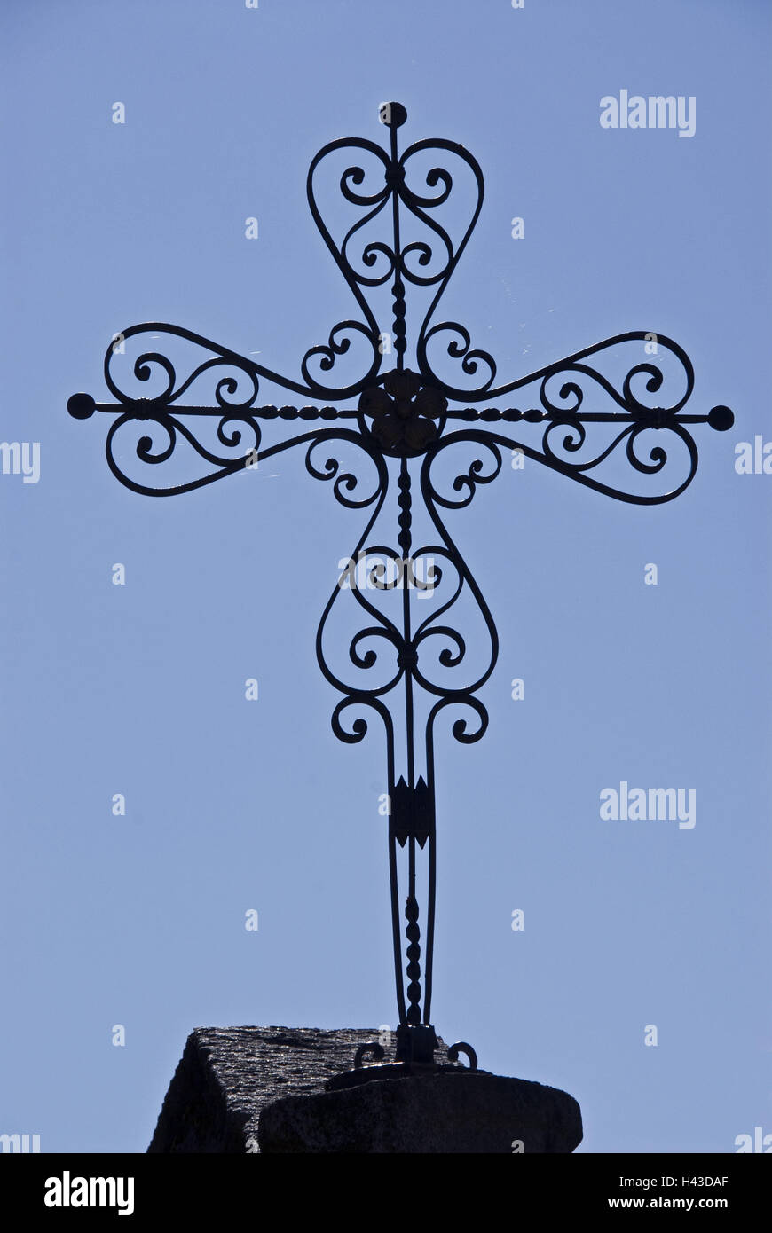 Suisse, Tessin, vallée de Verzasca, Lavertezzo, église paroissiale'Maria degli Angeli", croix, Smith, fer à repasser, Banque D'Images