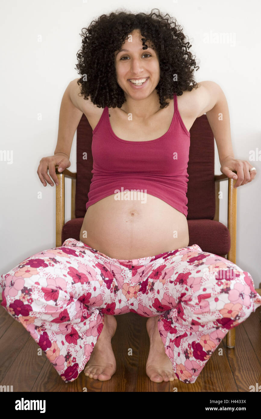 Femme Jeune Femme Enceinte Ventre Nu President De Soutien De L Accroupissement Gestation Modele De Pratique Parution Femmes Enceintes Seulement La Gestation Les Boucles Les Cheveux Ebouriffer Corps Entier Pieds Nus L Abdomen Sensation Femme Jeune Femme Enceinte Ventre Nu President De Soutien De L Accroupissement Gestation Modele De Pratique Parution Femmes Enceintes Seulement La Gestation Les Boucles Les Cheveux Ebouriffer Corps Entier Pieds Nus L Abdomen Sensation