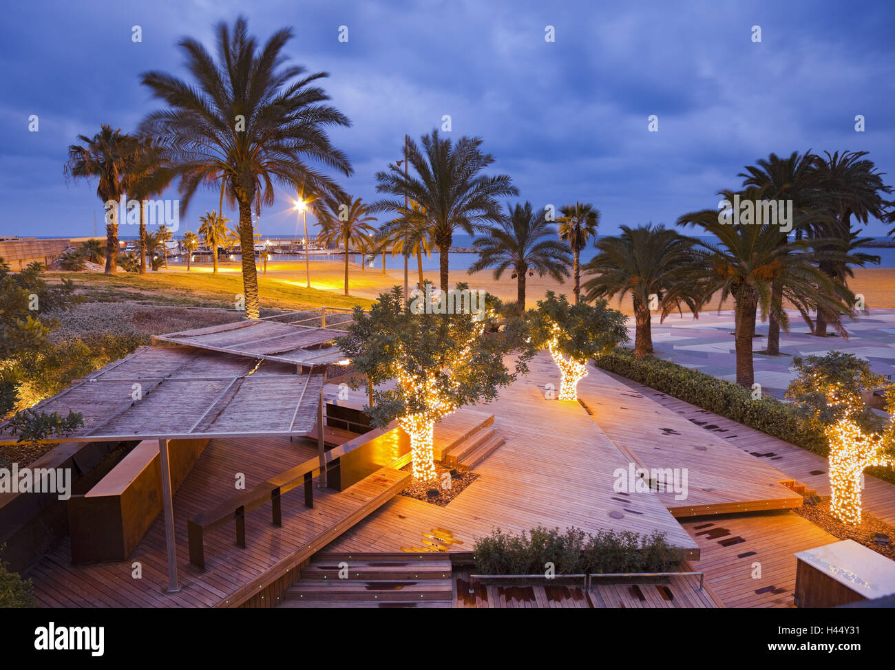 Espagne Catalogne Barcelone Bar De Plage De Palmiers De