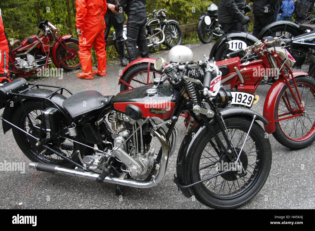 Courses de montagne de la chaudière, les habitués des motos, Imperia, la construction de l'année en 1931, Moto Guzzi, an construction en 1927, l'Allemagne, la Bavière, la montagne de chaudière, course de montagne, course, participant, vétéran de la race, historiquement, cet événement commémoratif, old-timer, ve Banque D'Images