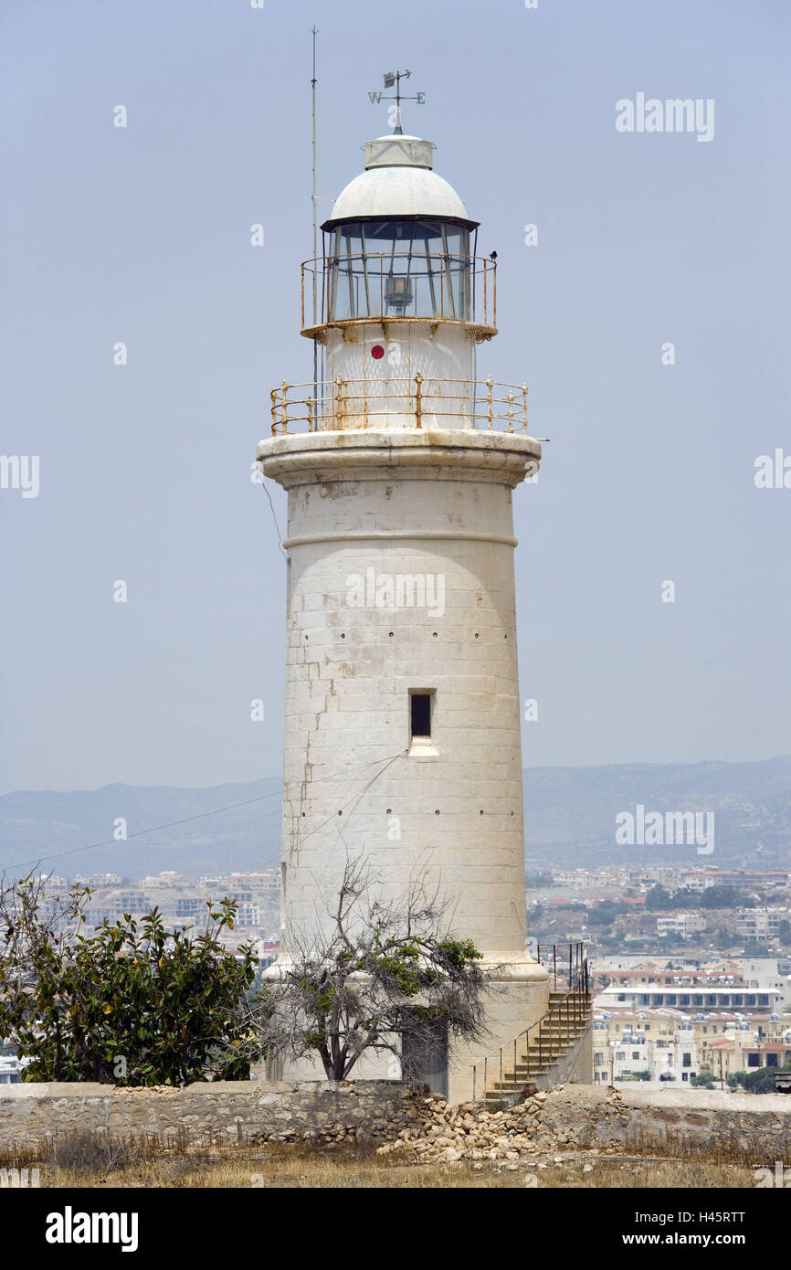 Chypre, Paphos, phare, l'Europe, à Südzypern, Pafos, ville, ville côtière, de façon remarquable, les expose, les points de repère, côte, mer, la mer Méditerranée, la mer la figure, Beacon, la navigation, l'aide à la navigation, d'orientation, de guidage, de navigation, de navigation, de l'extérieur, déserte, Banque D'Images