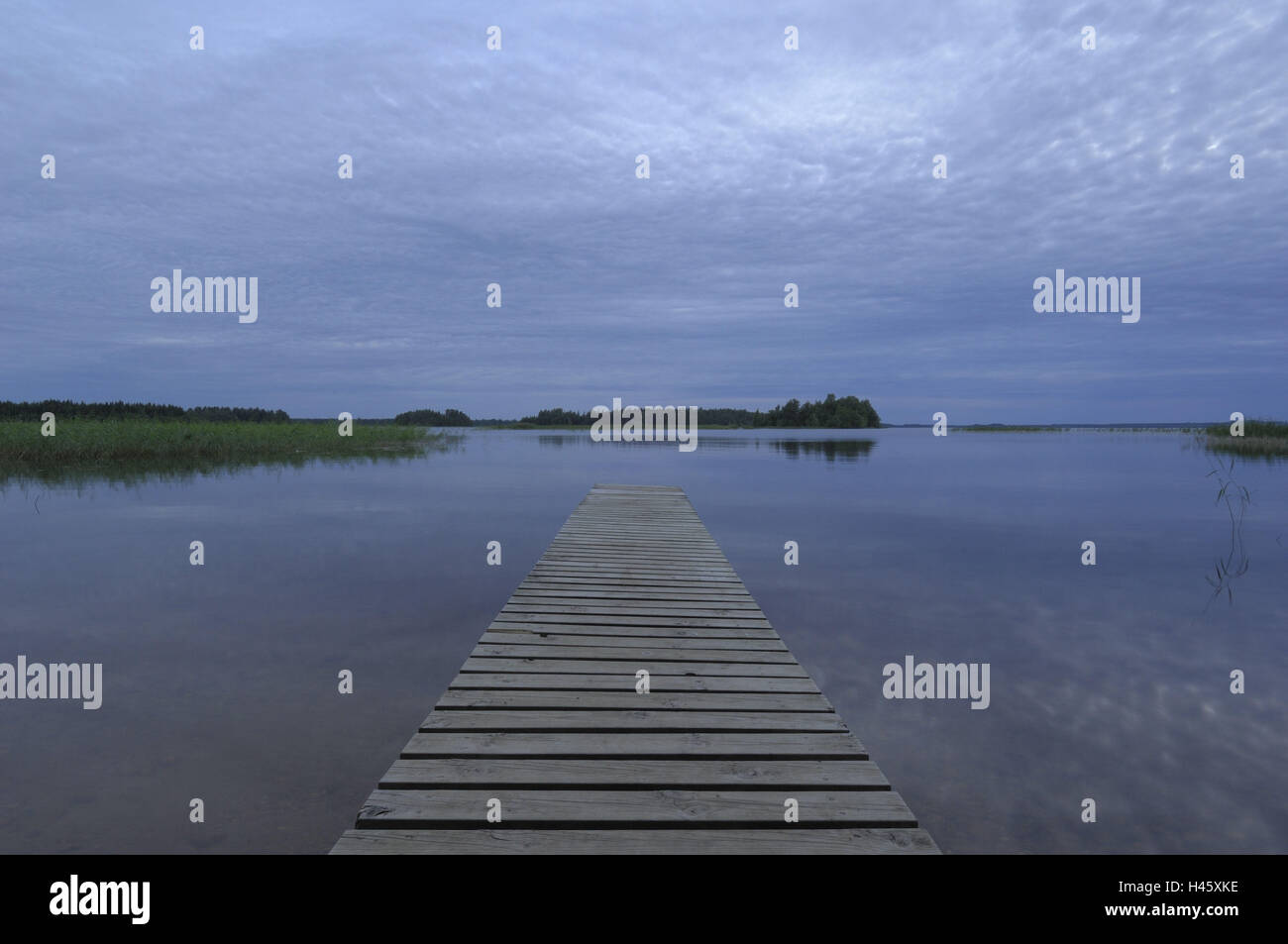 Lac, pont, plaine plaine finlandais pleine lacs, îles, Finlande, Rantasalmi, Banque D'Images