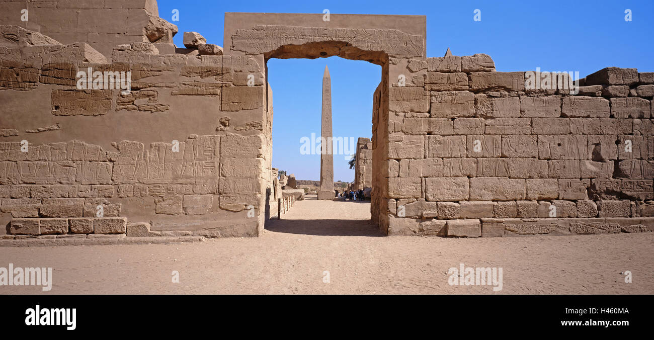 Egypte, Karnak, grand temple d'Amon, petite salle, l'obélisque, touristiques, Luxor, village, Amon, temple d'Amon, temple, temple complexe plante, vestiges, ruines, muraille, cour, point d'intérêt, l'attraction, le tourisme, personne, panorama, Banque D'Images