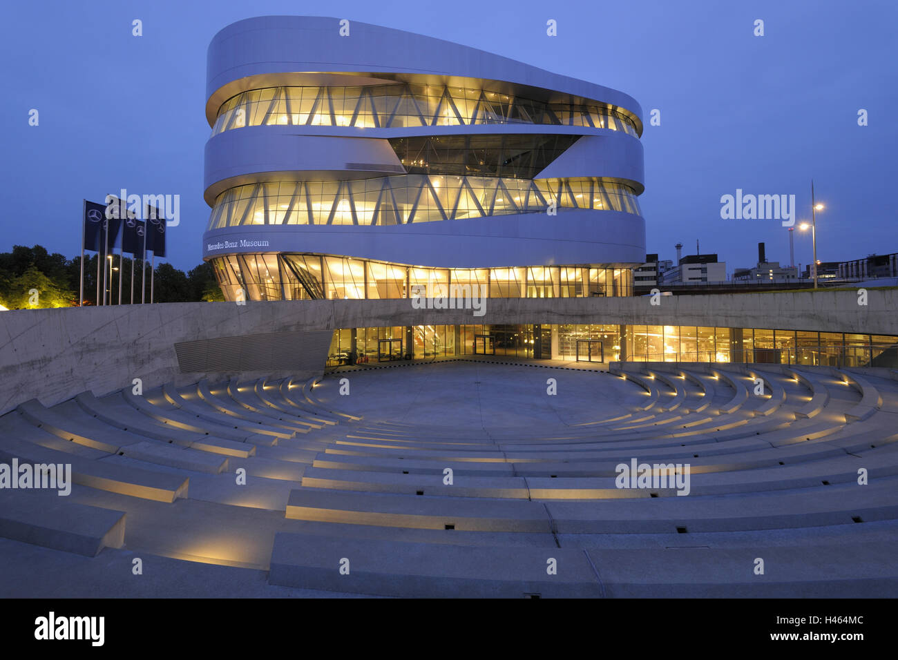 Allemagne, Bade-Wurtemberg, Stuttgart, Untertürkheim, Musée Mercedes-Benz, Banque D'Images