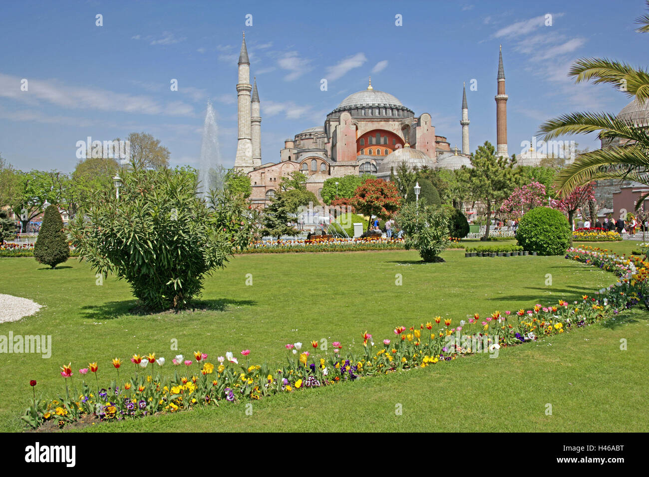 La Turquie, Istanbul, Hagia Sophia Museum, à l'extérieur, la ville, le musée, mosquée, minarets, Islam, religion, foi, religion du monde, point d'intérêt, tourisme, Banque D'Images