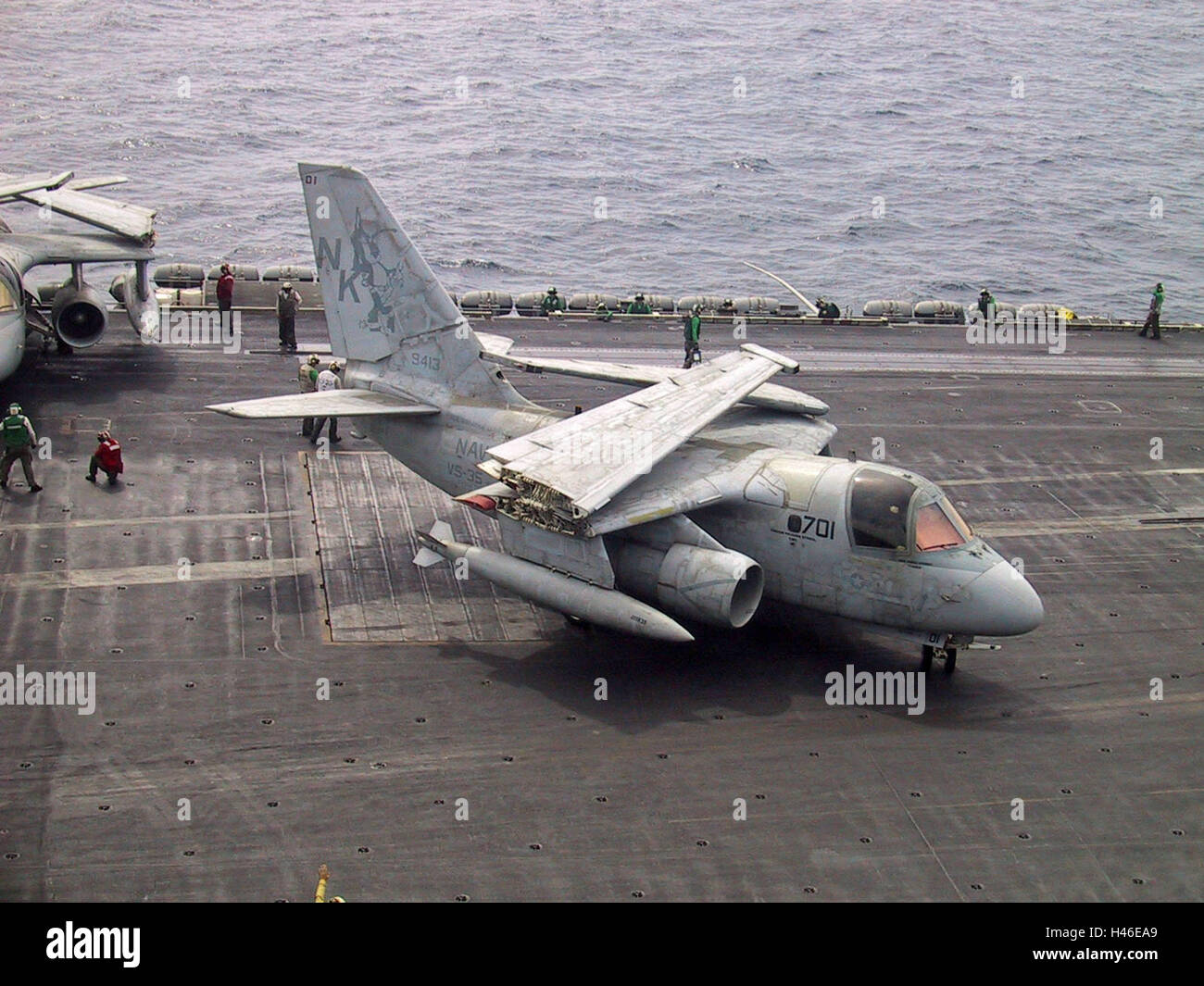 9 mars 2003 Au cours de l'opération Liberté immuable : un S-3B Viking sur l'USS Abraham Lincoln dans le golfe Persique. Banque D'Images