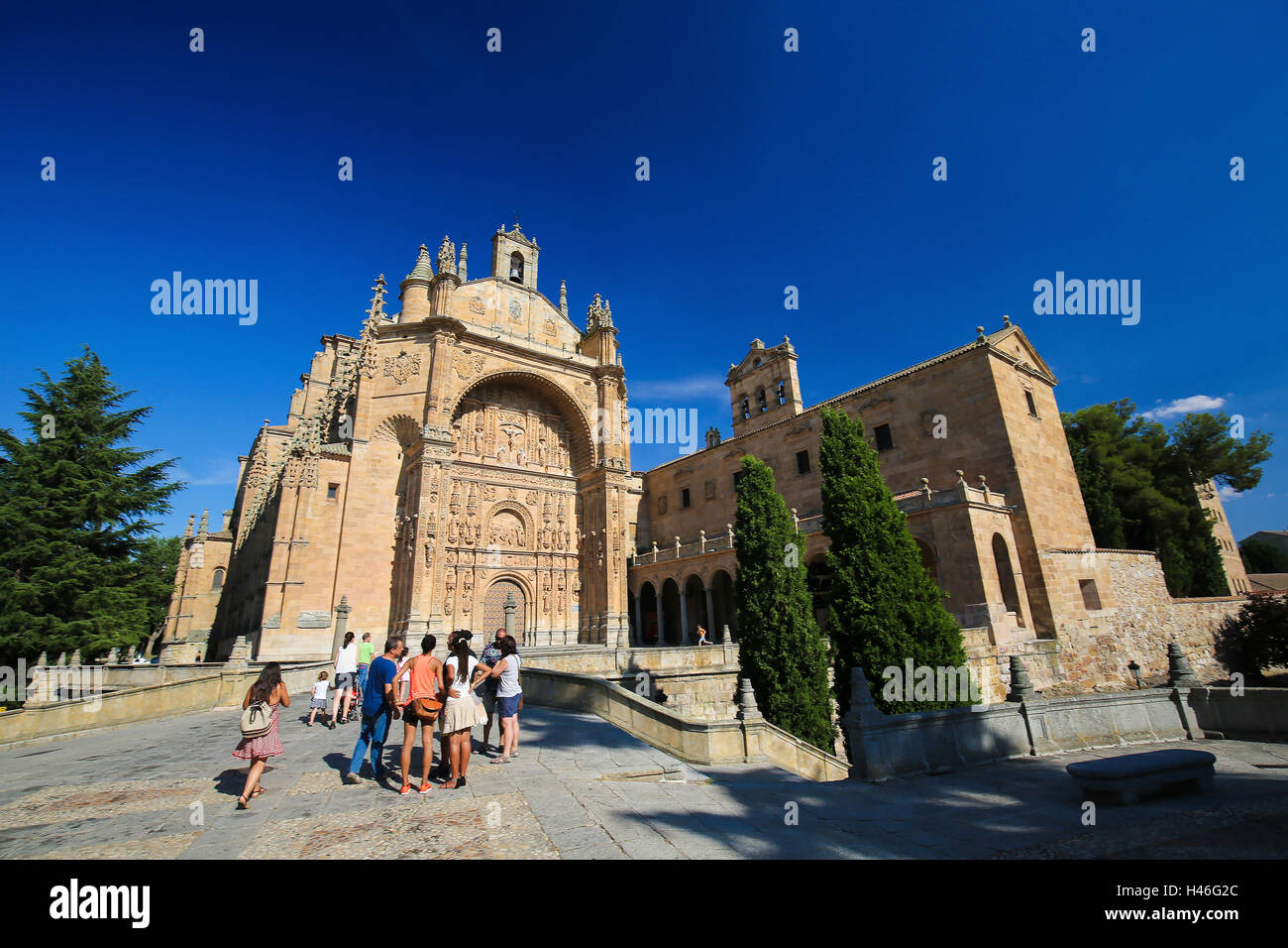 Le Convento de San Esteban est un monastère dominicain situé dans la Plaza del Concilio de Trento dans la ville de Salamanque, Spai Banque D'Images