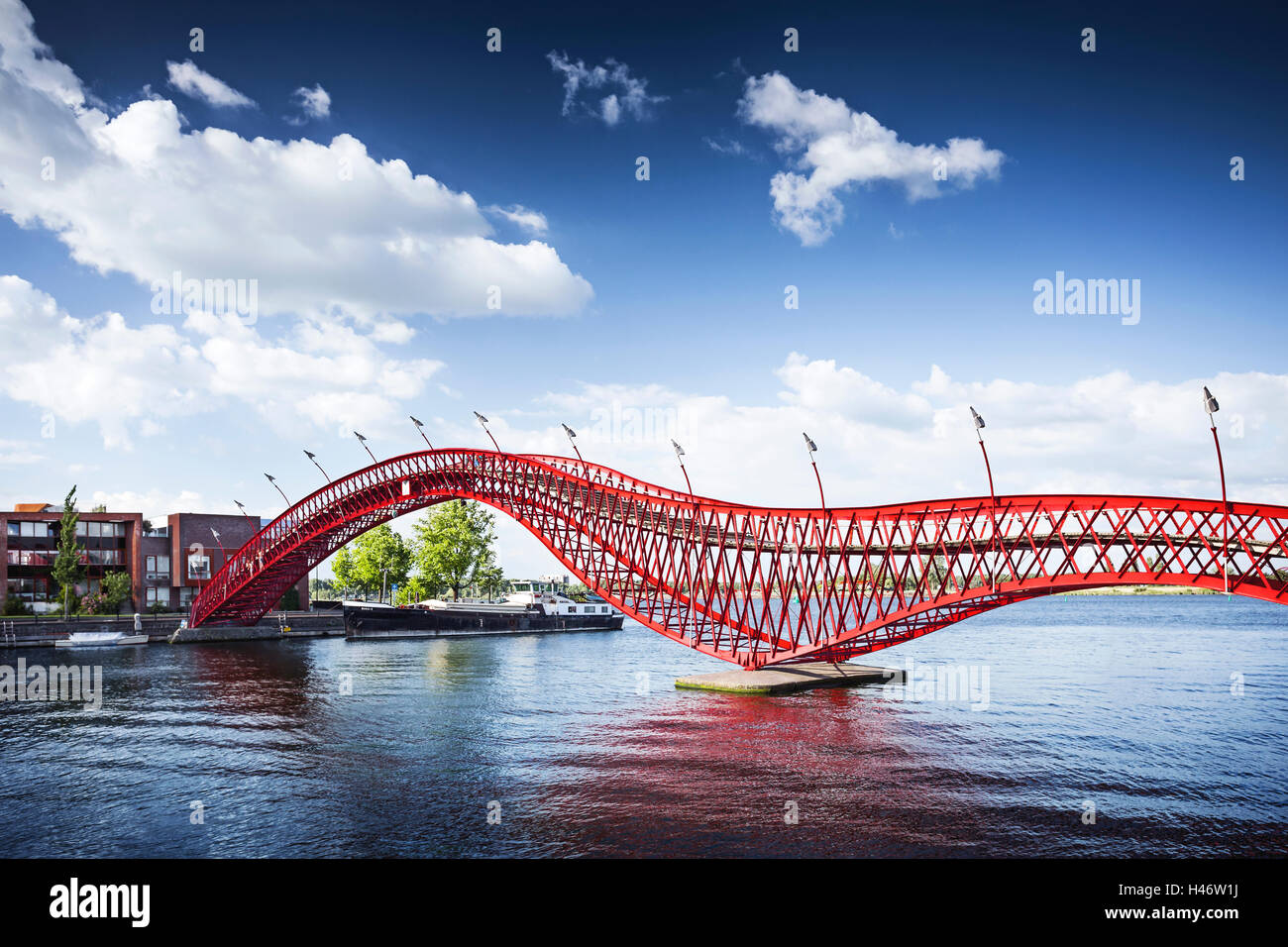 Pont Python à Amsterdam, Pays-Bas Banque D'Images