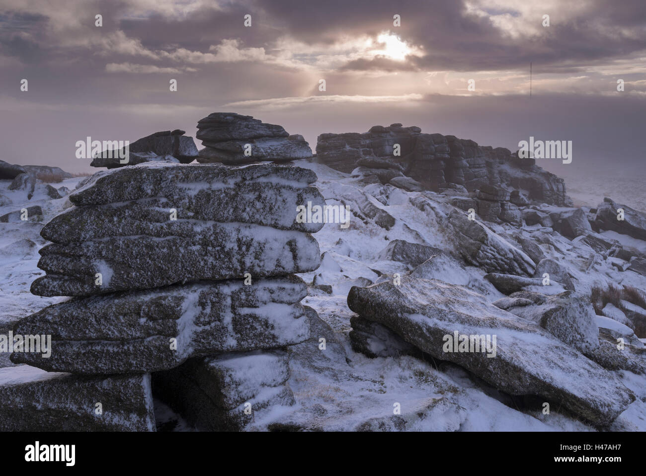 Des affleurements de granite à Grand Métis Tor dans le Dartmoor National Park, Devon, Angleterre. L'hiver (Janvier) 2015. Banque D'Images