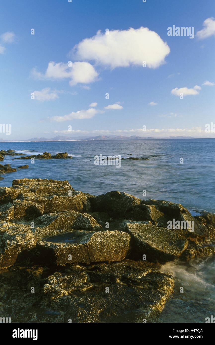 Lespagne Les Canaries Lîle De Lanzarote Playa Blanca
