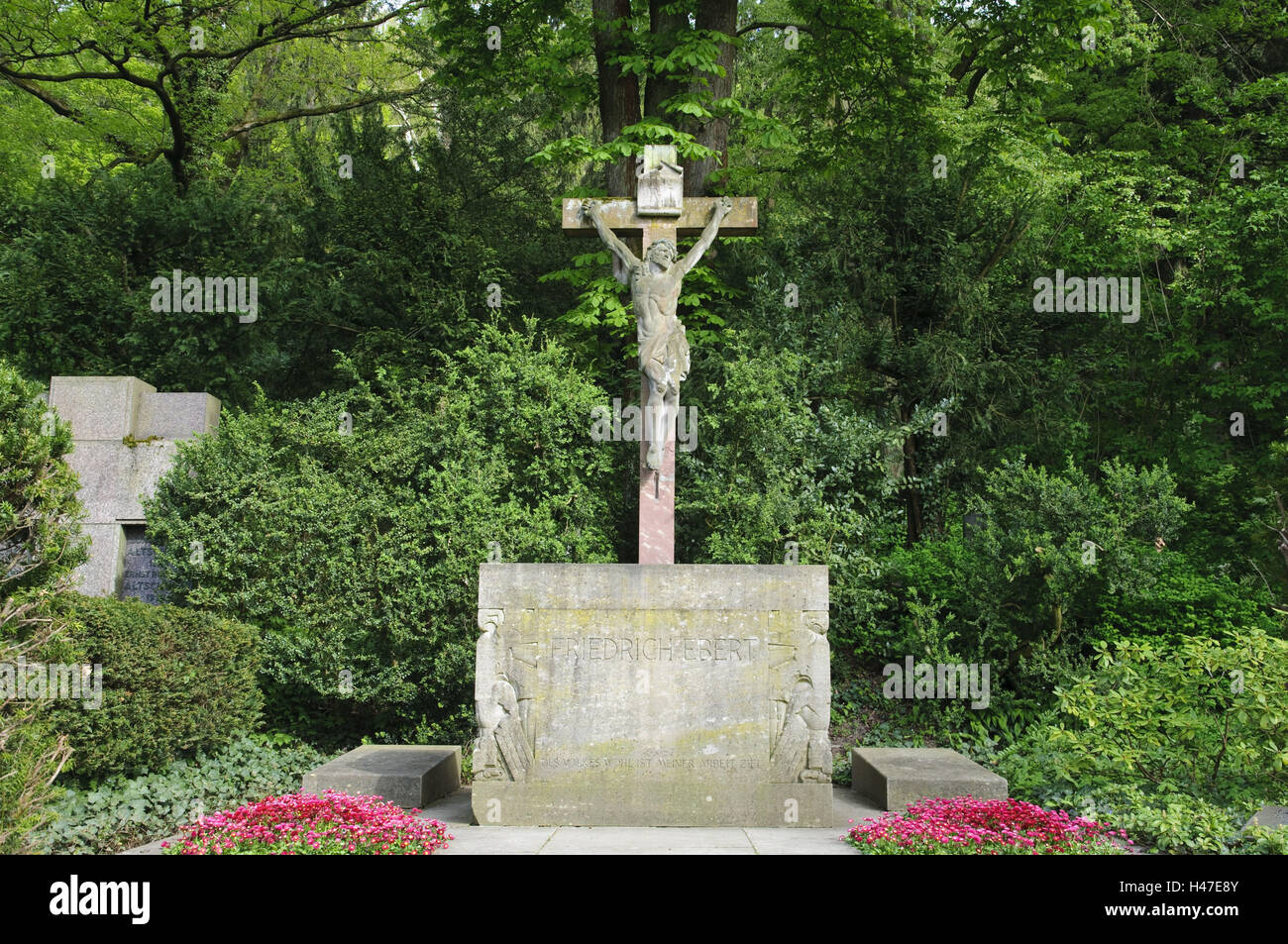 Heidelberg, donjon, la cour tombe Friedrich Ebert, Baden-Wurttemberg, Allemagne, Banque D'Images