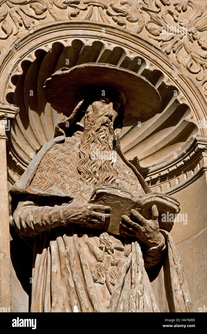 Sculpture, Jérôme, l'Espagne, les îles Baléares, Majorque, Palma, la cathédrale, le portail principal, l'art, la religion, l'admiration, statue, père de l'Église, saint, érudit, théologien, Banque D'Images