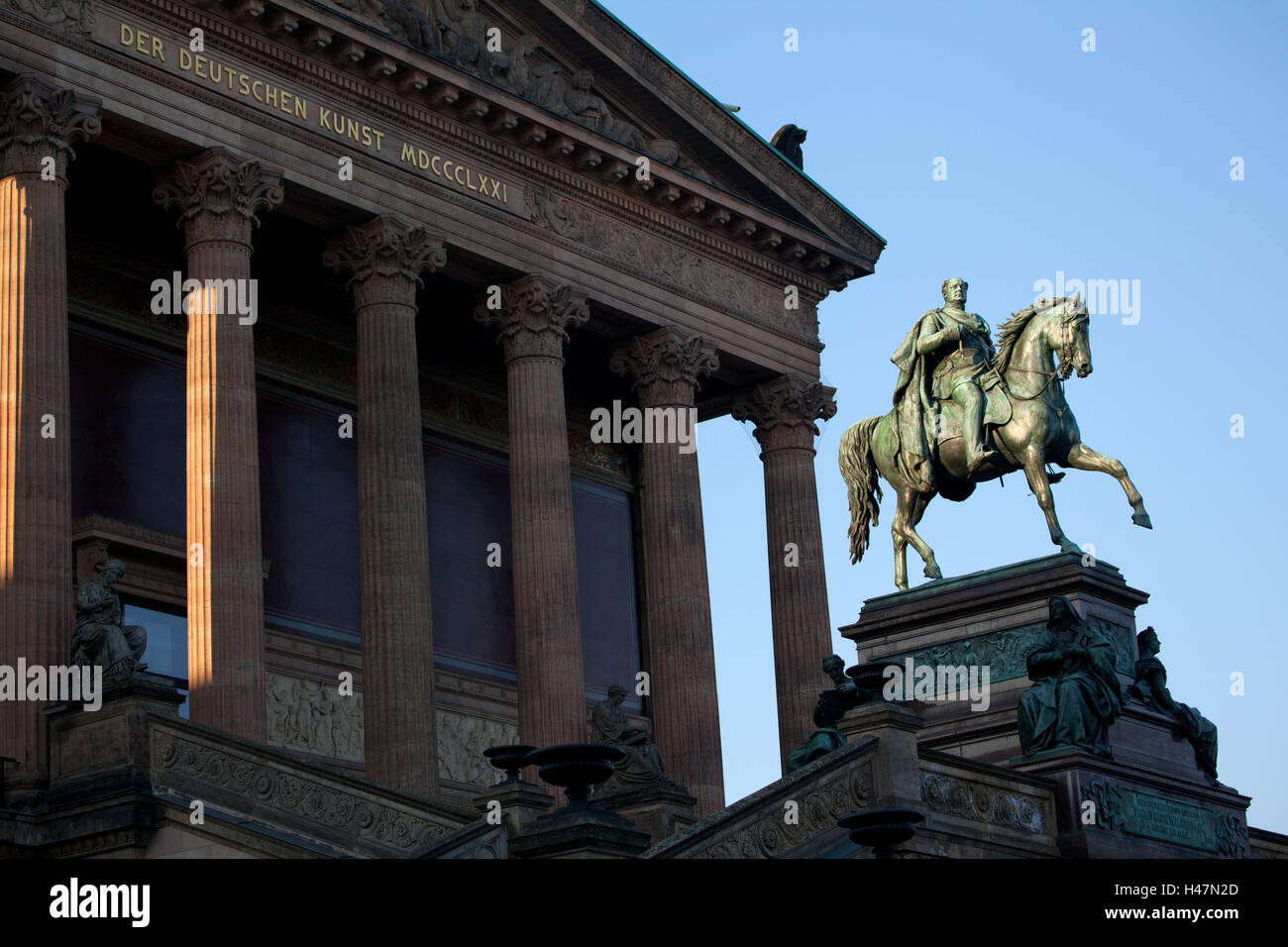 Berlin, l'île aux musées, patrimoine mondial de l'UNESCO, statue équestre, Friedrich Wilhelm IV, Banque D'Images