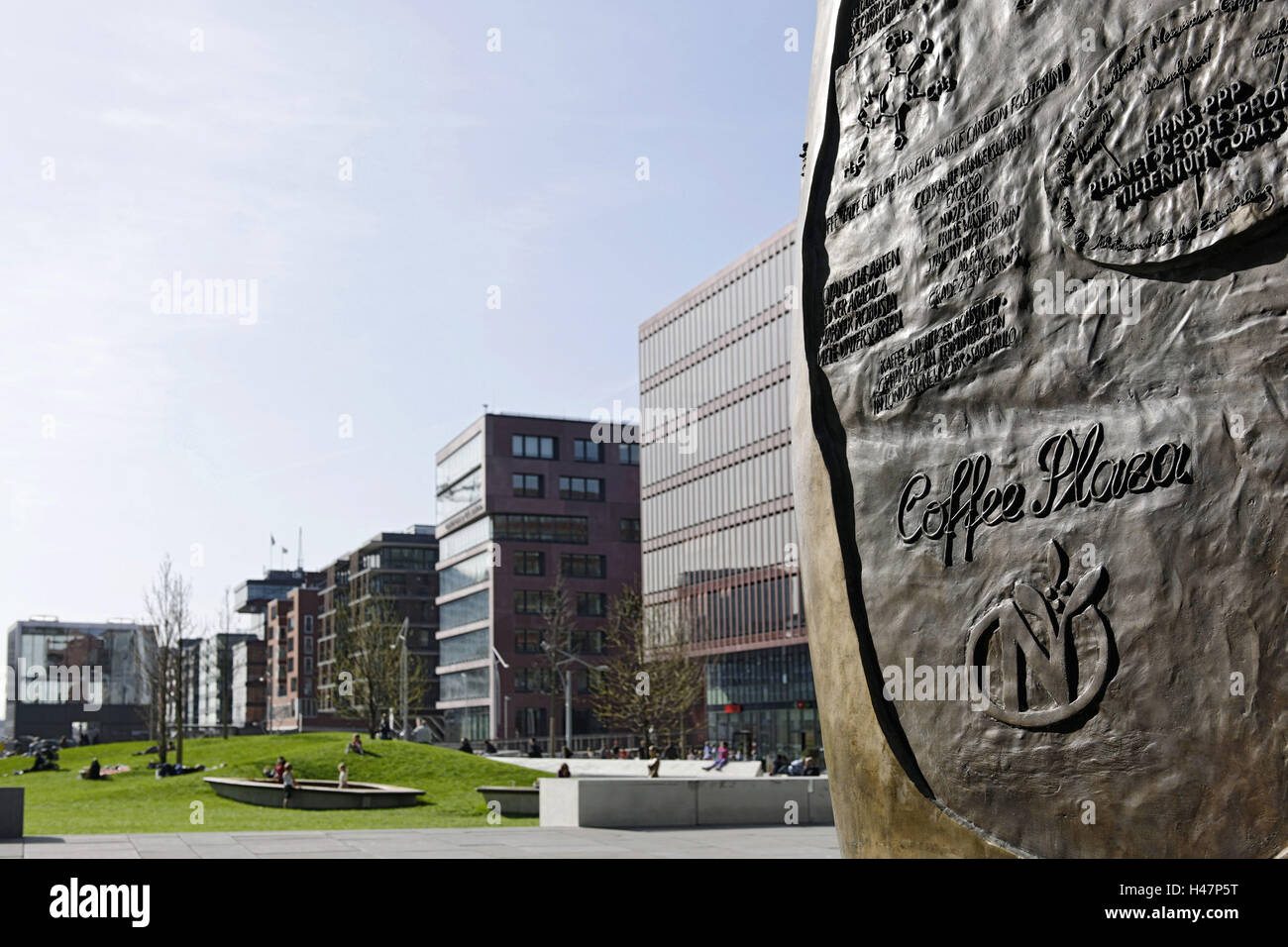Sculpture d'un gros grain de café au Café International Plaza à la Hafencity de Hambourg (Allemagne), Banque D'Images