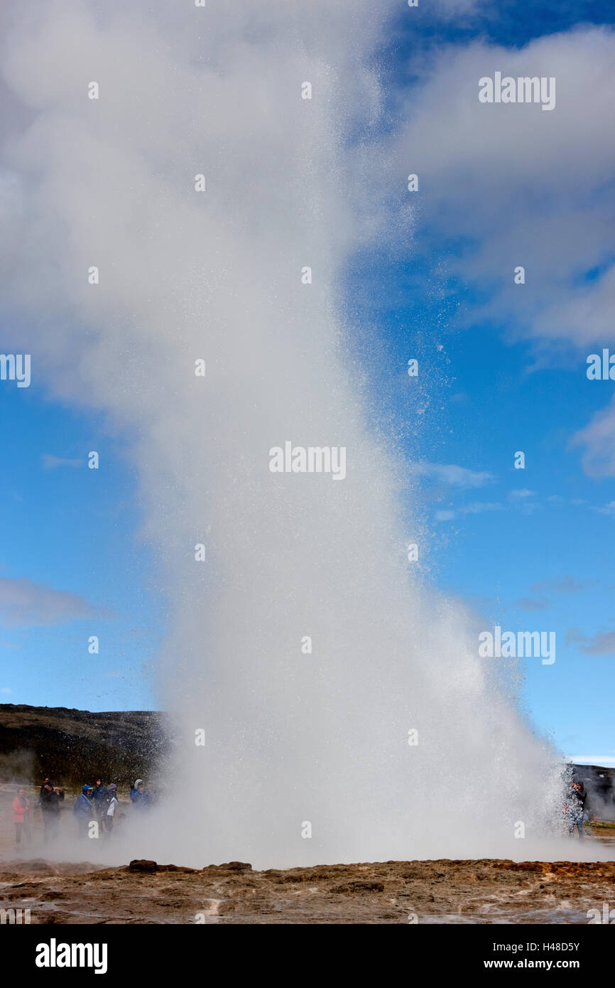 L'éruption du geyser strokkur geysir Islande Banque D'Images