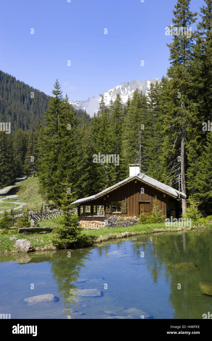 Lac de montagne, mountain Hütte (HUT), Silbertal (vallée), domaine de Bludenz, Vorarlberg, Autriche, Alpes, lac de montagne, Banque D'Images