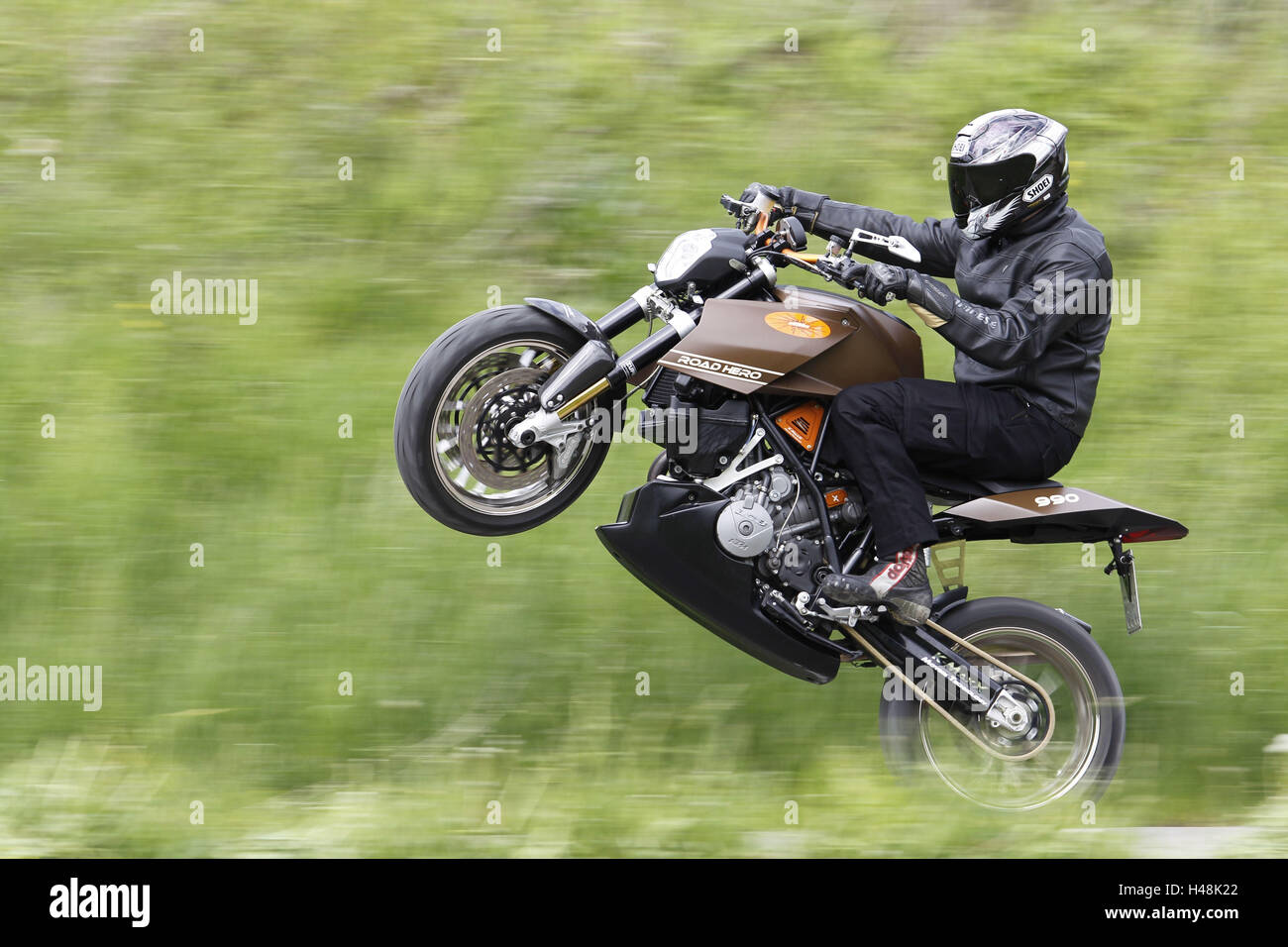 Moto, moto, KTM 990 héros de la route, côté gauche, wheelie, Banque D'Images