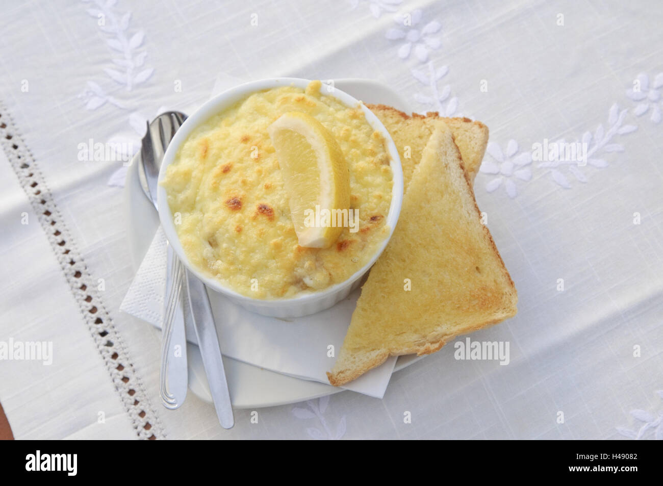 La nourriture, Würzfleisch au gratin, Saxon et spécialité, de l'Allemagne de l'Est Banque D'Images