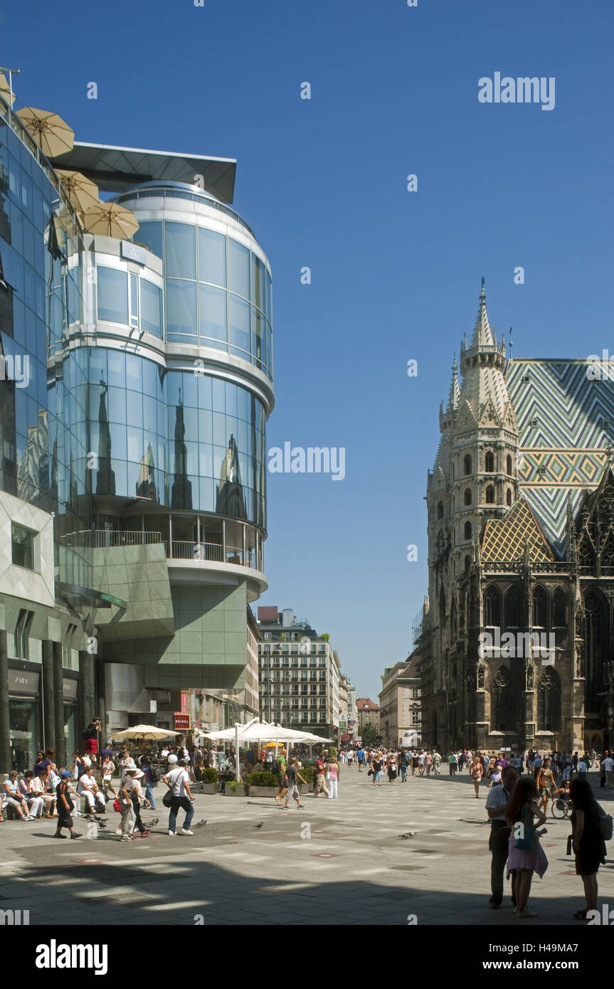 L'Autriche, de Vienne, de l'espace, la façade Stephans Haas house esquissé par les architectes Hanses Hollein, angles Stephans espace / Trench, peut accueillir l'hôtel 'th', et Co. Banque D'Images