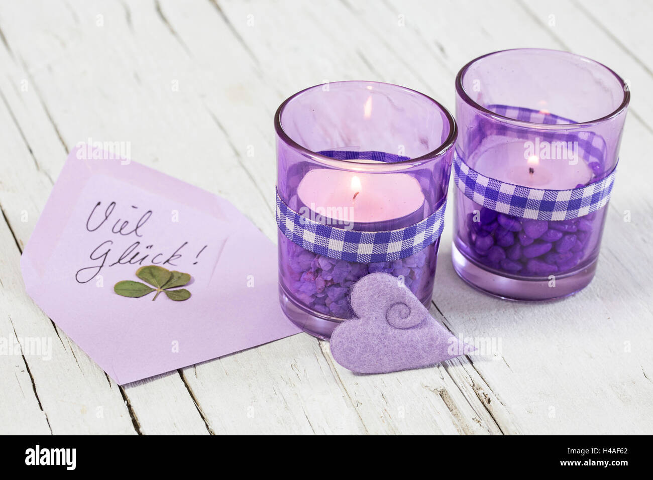 Enveloppe, lettre, trèfle à quatre feuilles, des bougies, le coeur, Banque D'Images