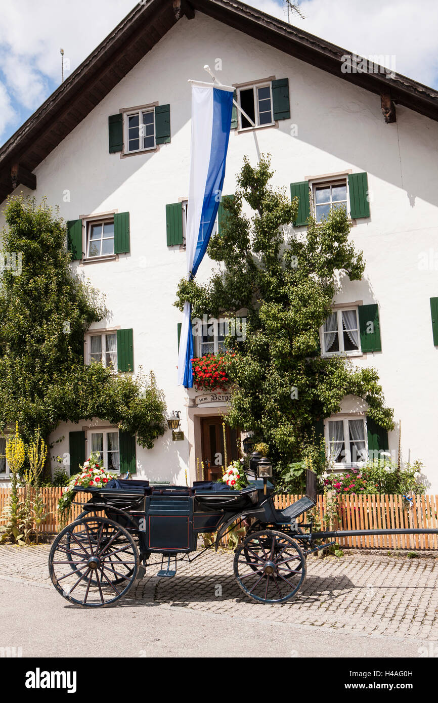 National costume association Banque de photographies et d’images à