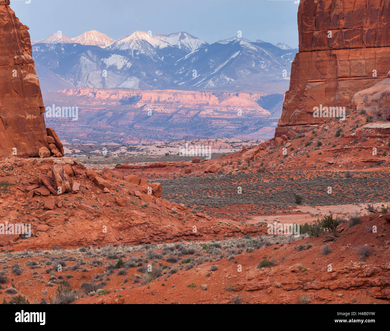 Tours, palais de La Sal Mountains, Arches National Park, Moab, Utah, USA Banque D'Images