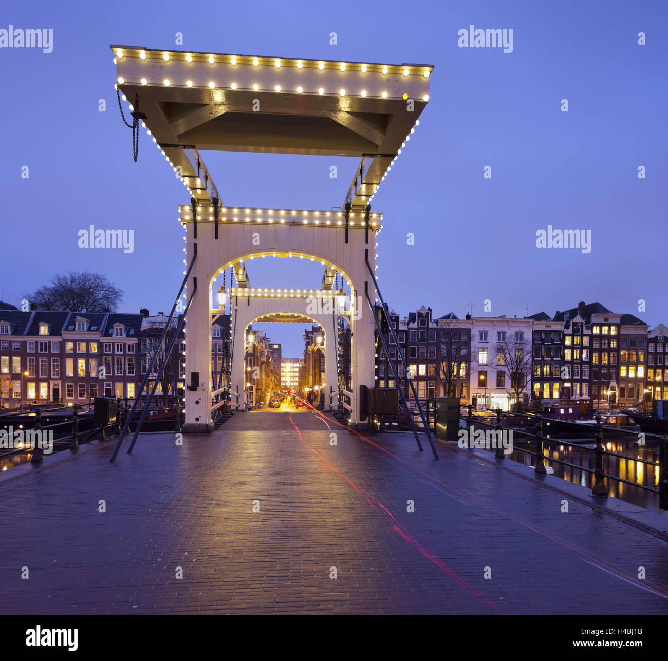 Magere Brug (pont), l'Amstel, Amsterdam, Pays-Bas, Banque D'Images