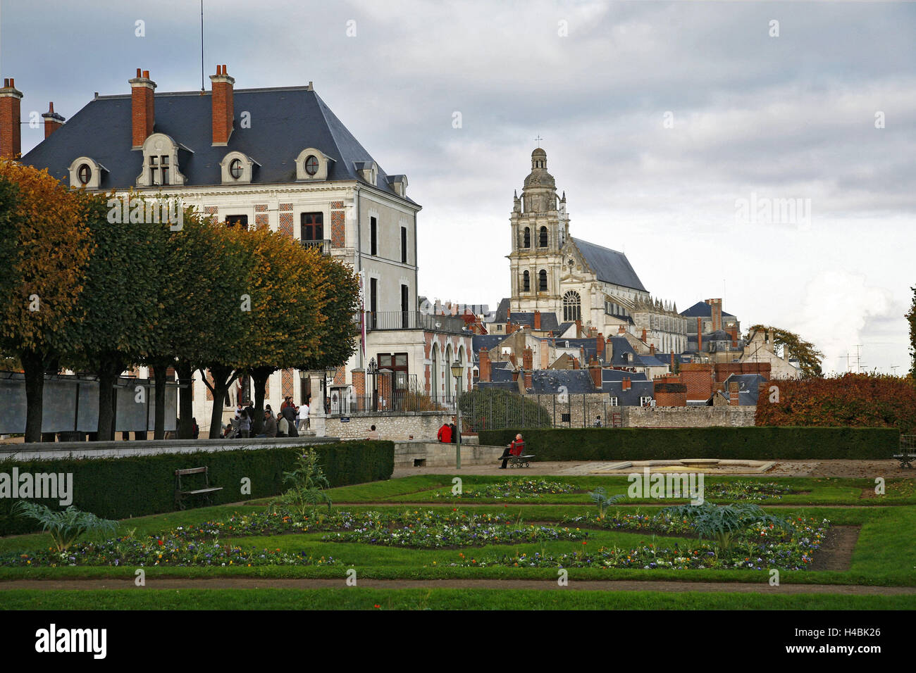 France, Loir-et-Cher, Blois, cathédrale, parc, les gens, Banque D'Images