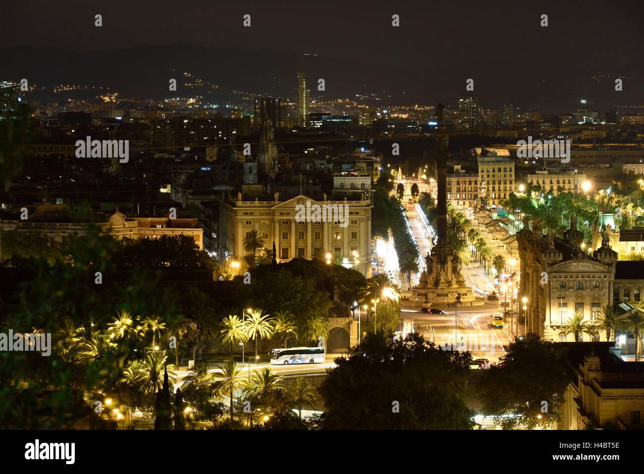 Nuit à Barcelone, vue de Palau Sant Jordi, Barcelona, Spain, Europe Banque D'Images