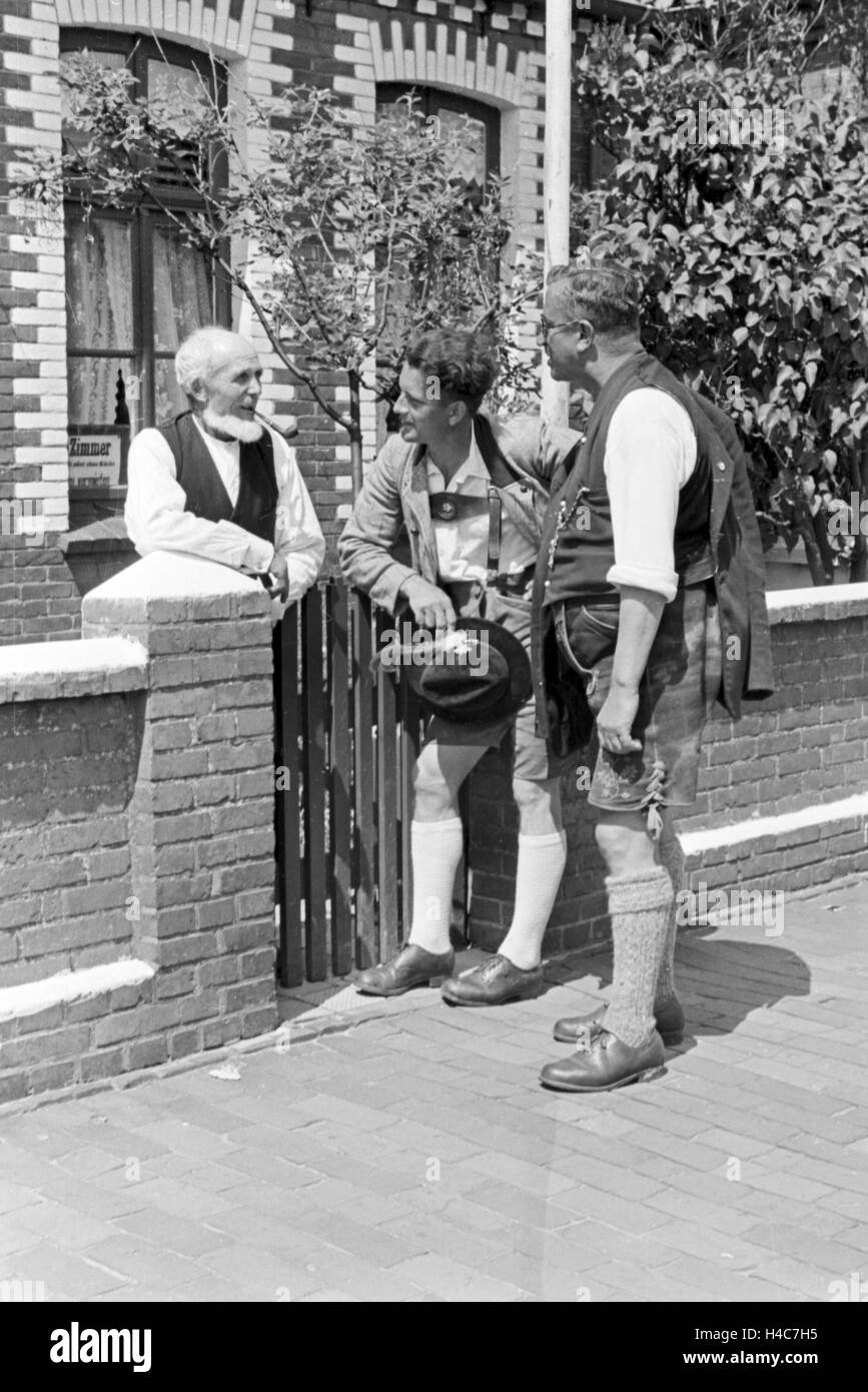 Auf der Sommerferien Nordseeinsel Borkum, Deutsches Reich 1930er Jahre. Vacances d'été sur l'île de Borkum la mer du Nord, de l'Allemagne 1930 Banque D'Images