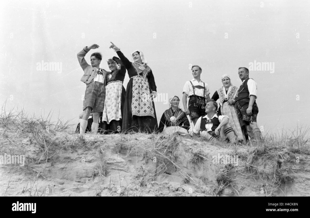 Auf der Sommerferien Nordseeinsel Borkum, Deutsches Reich 1930er Jahre. Vacances d'été sur l'île de Borkum la mer du Nord, de l'Allemagne 1930 Banque D'Images